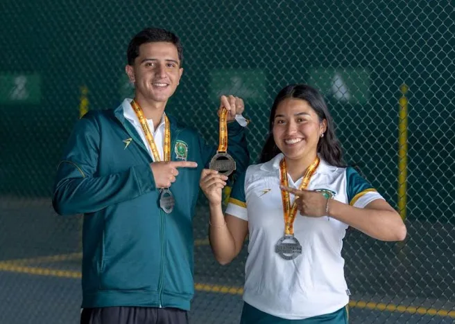 Alumnos de la UAEMéx ganan medallas en frontenis en los Campeonatos Nacionales Universitarios