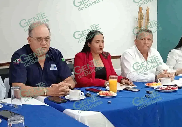 Amplían el horario de la Aduana en Lázaro Cárdenas para mejorar el comercio exterior