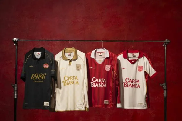Carta Blanca revive la icónica porra ‘ChiquitiBum’ con edición especial y colección limitada
