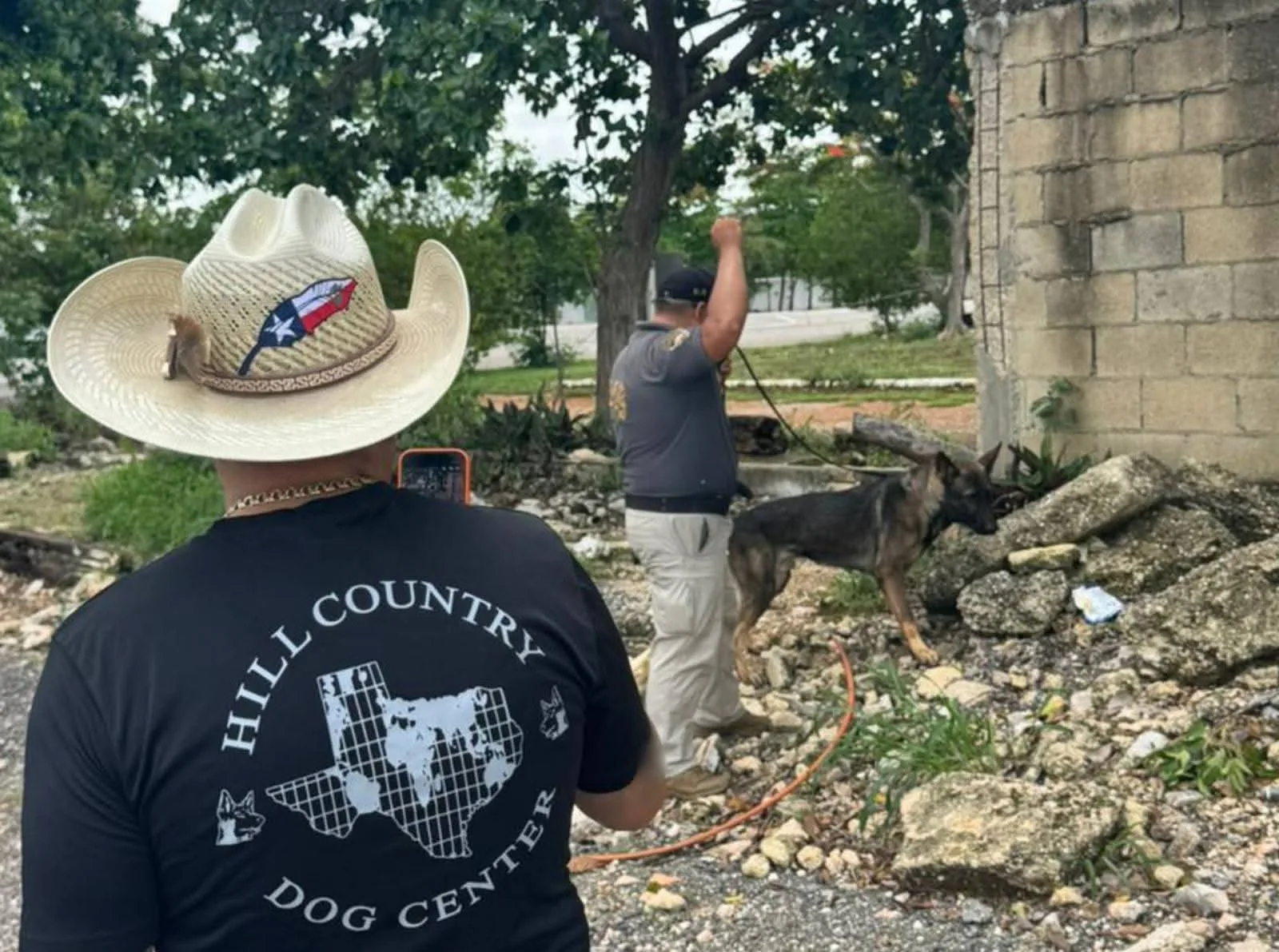 Certifican a 18 binomios caninos de la SSP de Yucatán con estándares internacionales