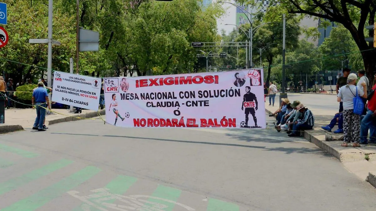 CNTE mantendrá movilizaciones pese a desaparición de Usicamm