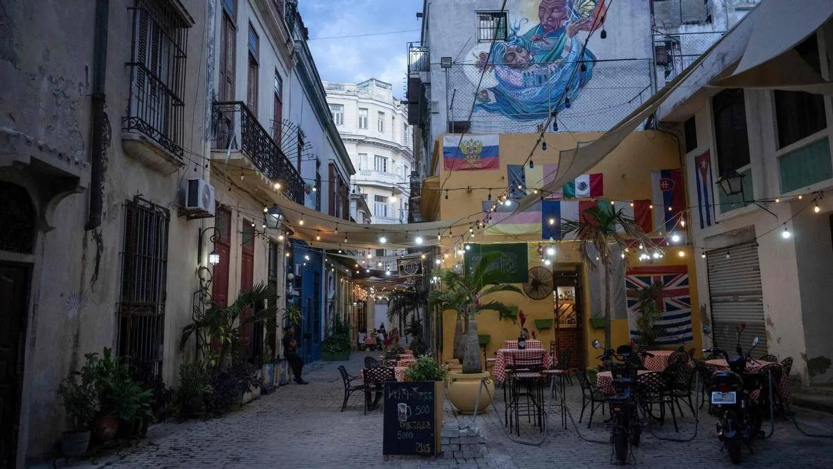 Cuba enfrenta un verano crítico entre crisis económica y amenazas climáticas