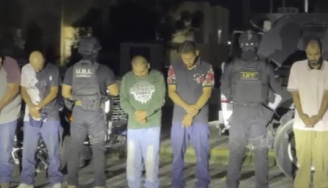 Detienen a seis sospechosos ligados a célula criminal tras persecución en Gómez Palacio