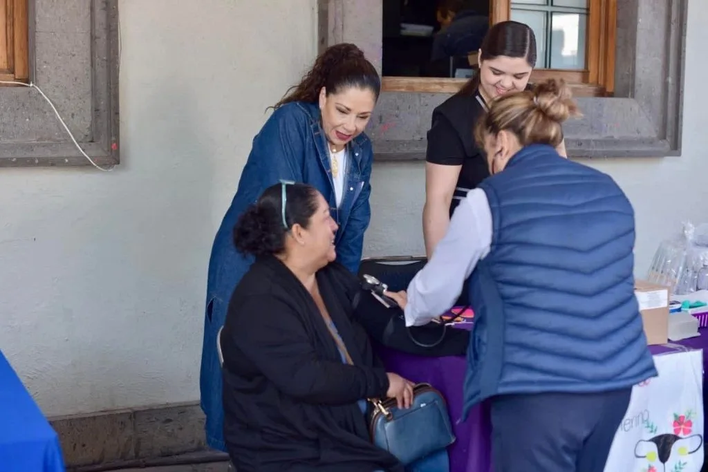 DIF Zamora impulsa campaña para completar esquemas de vacunación en el municipio