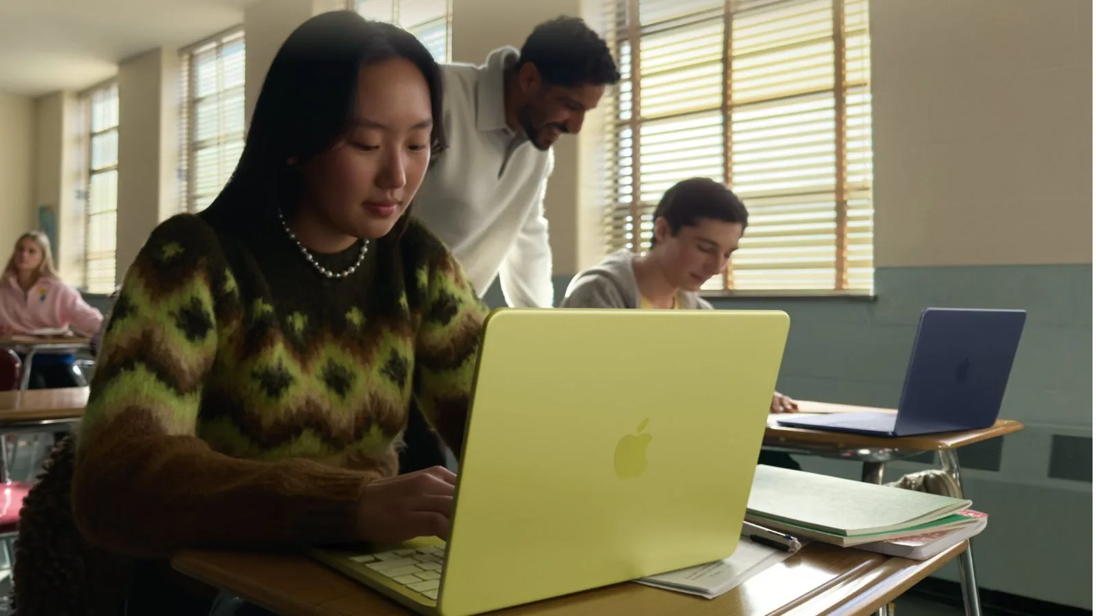 El MacBook Neo de 13 pulgadas se mantiene accesible en PcComponentes pese al aumento de precios en Apple