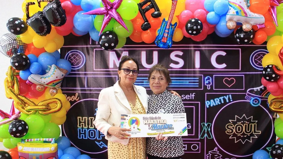 El SMSEM celebra a maestros jubilados con reuniones regionales y rifas especiales