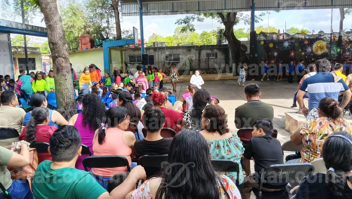 Finaliza el ciclo escolar 2025-2026 en Yucatán con festivales y actos de despedida