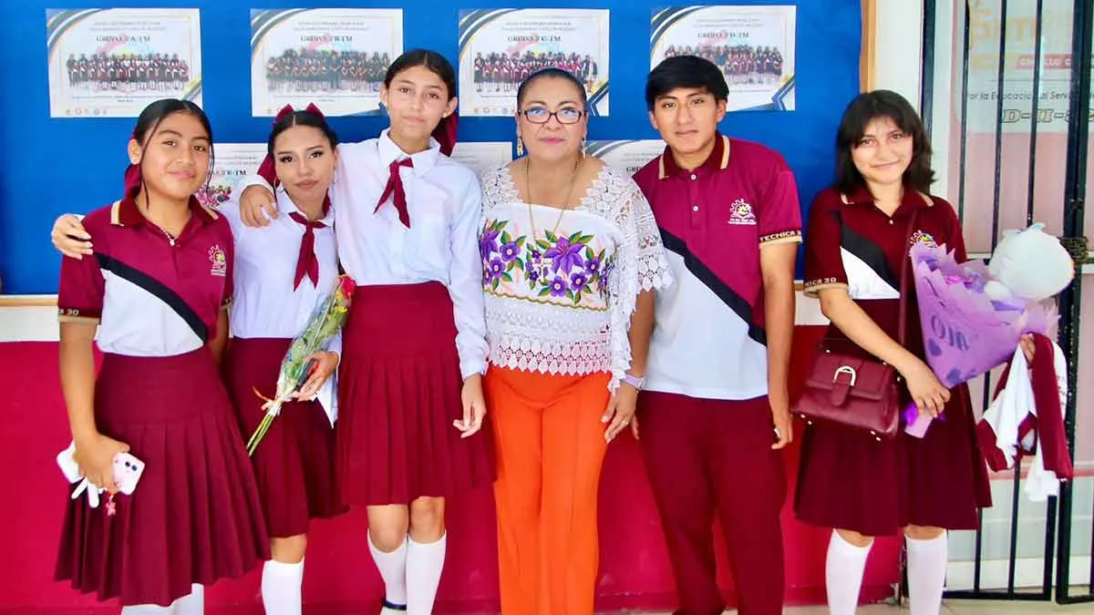 Gobierno de Isla Mujeres reafirma apoyo constante a la educación local