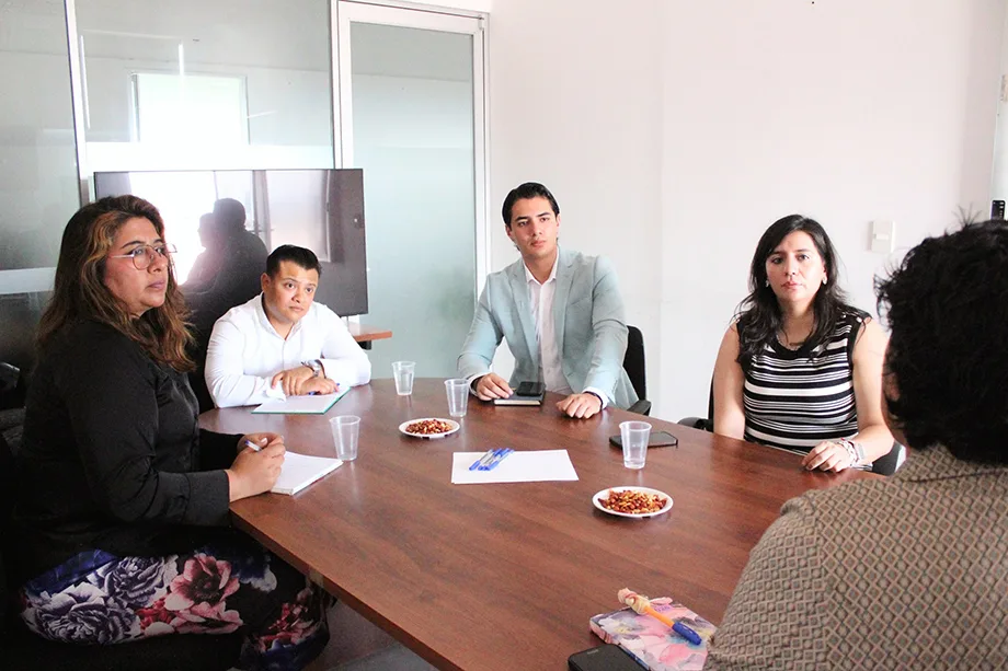 Gobierno de Puebla impulsa mesas de trabajo para fortalecer la transparencia estatal