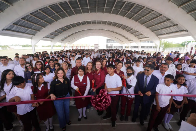 Gobierno municipal impulsa mejoras educativas en Villas de San Miguel con inversión millonaria