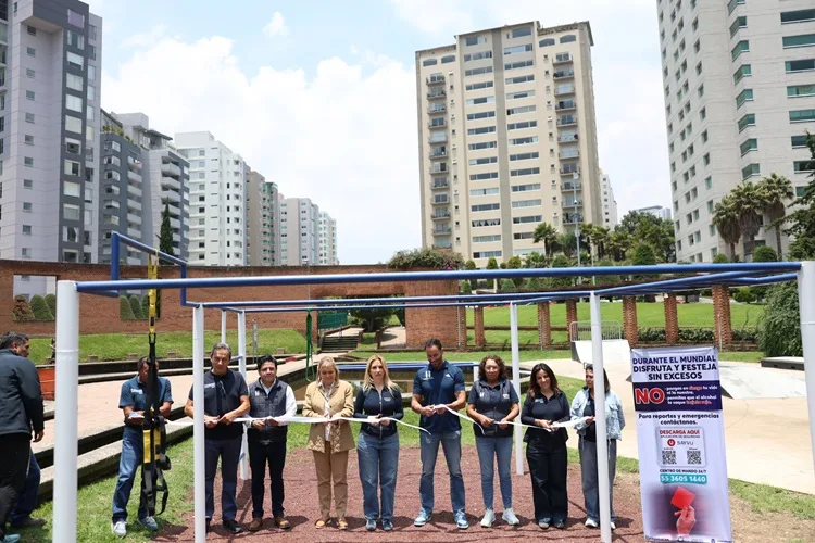 Huixquilucan inaugura gimnasio de calistenia para fomentar hábitos saludables