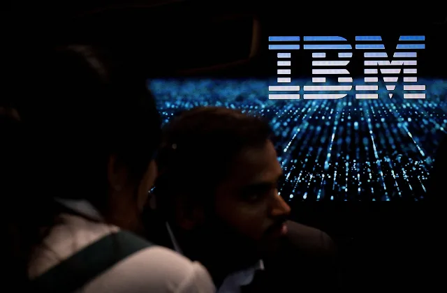 IBM presenta tecnología avanzada que aumenta un 50% la potencia de los chips