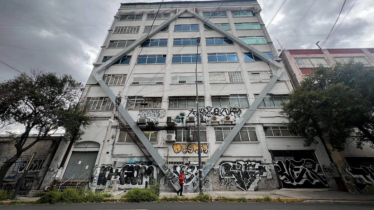 Ingeniero mexicano crea algoritmo para identificar daños ocultos en estructuras de edificios