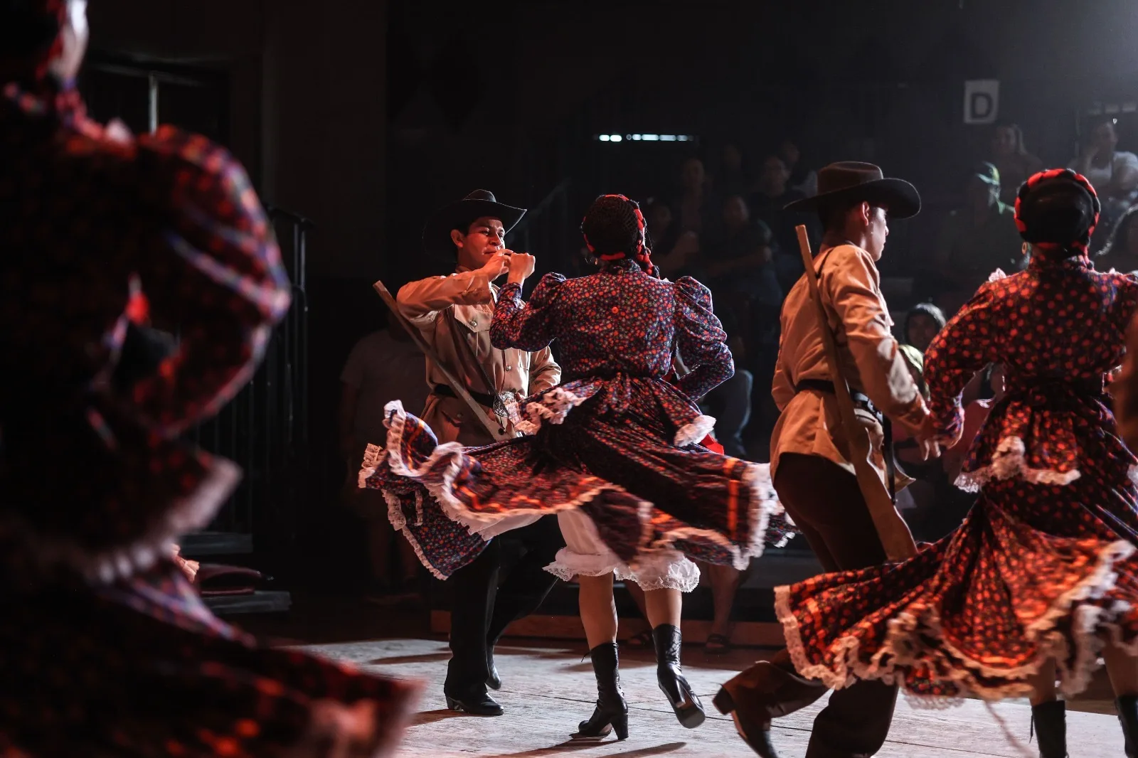 IPACULT celebra la identidad de Chihuahua con un espectáculo de danza tradicional