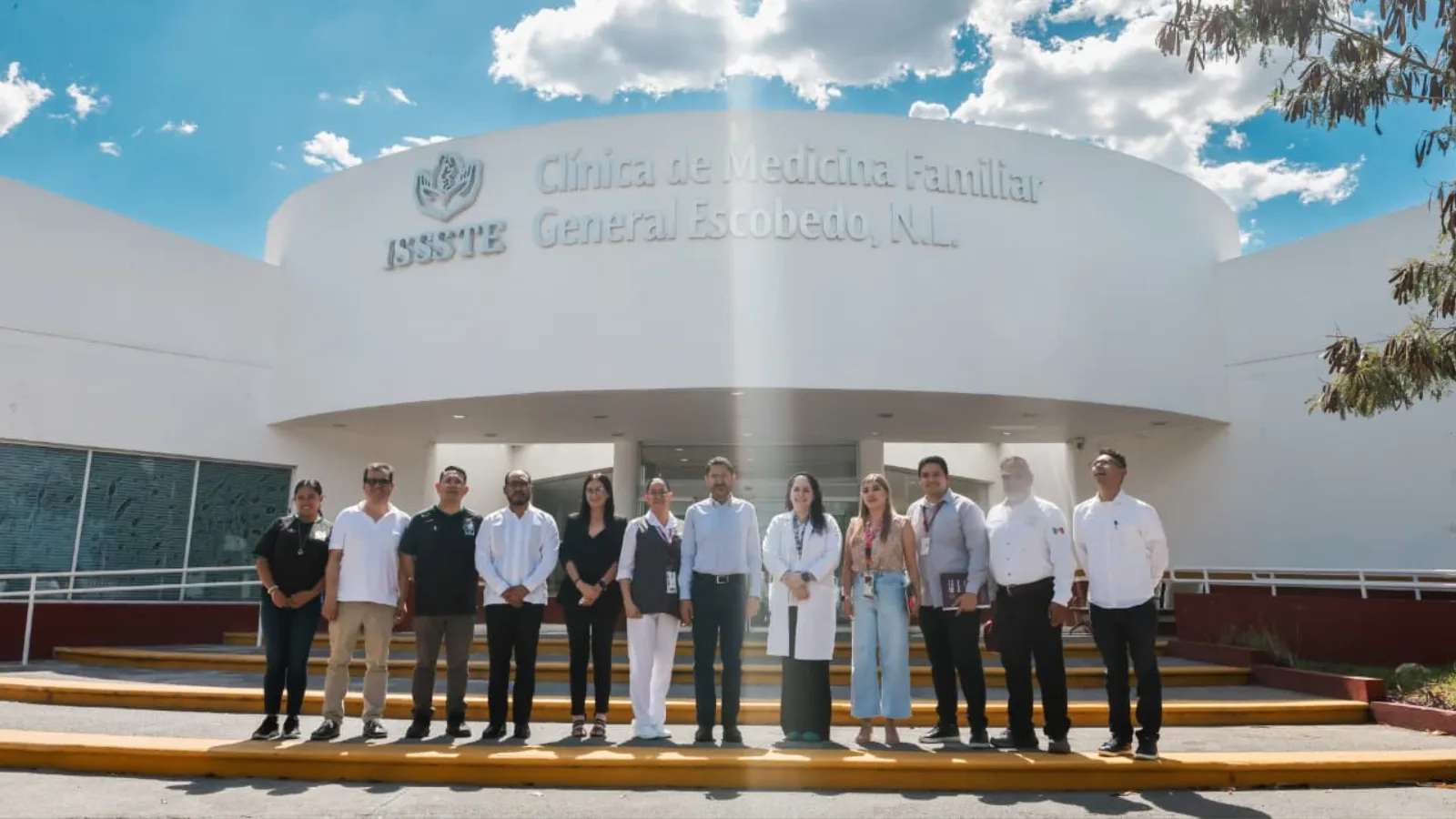 ISSSTE fortalece hospital en Monterrey con 60 camas hospitalarias eléctricas