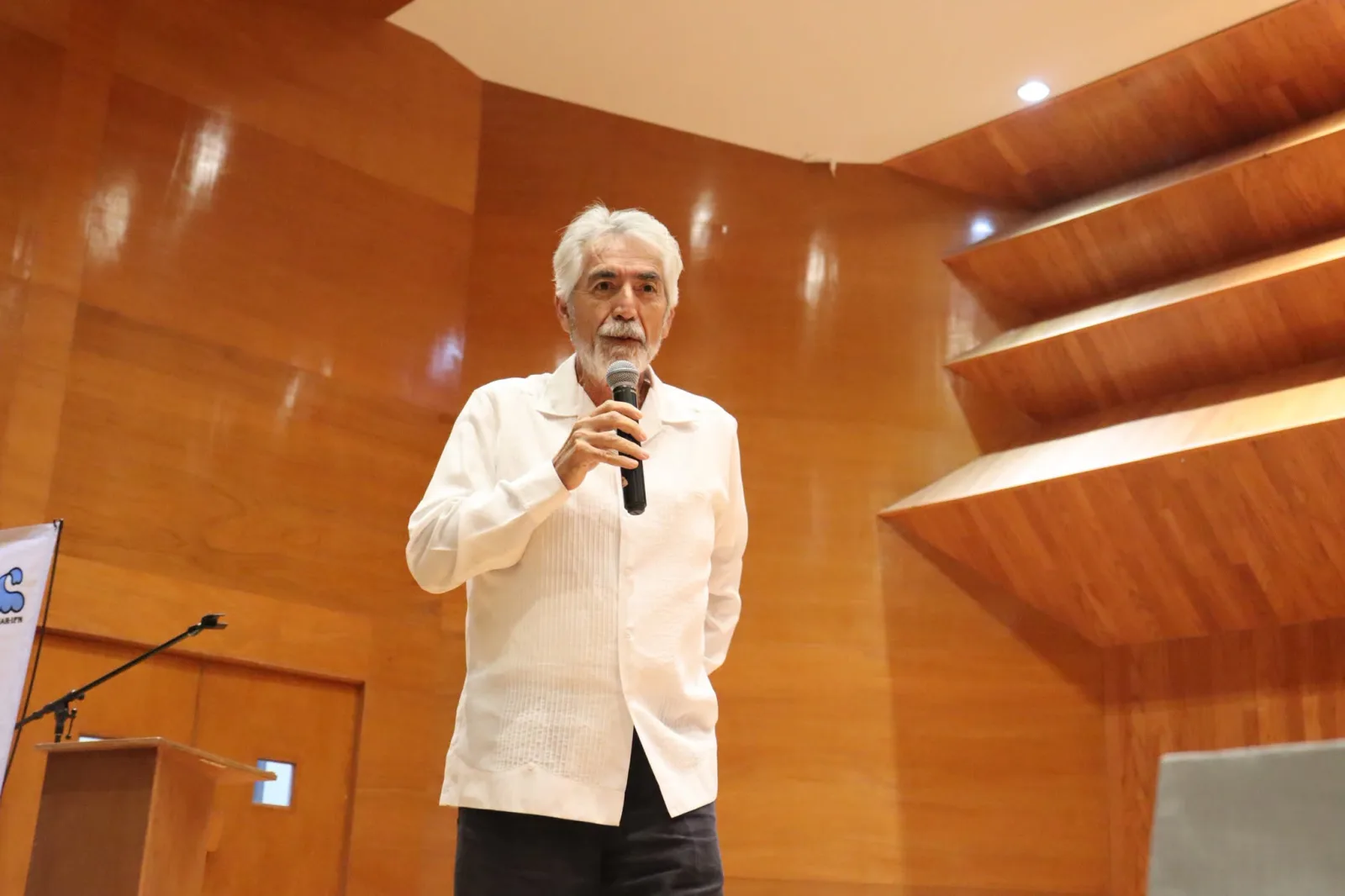 La relación entre educación básica y avance científico en México analizada por experto en CICIMAR