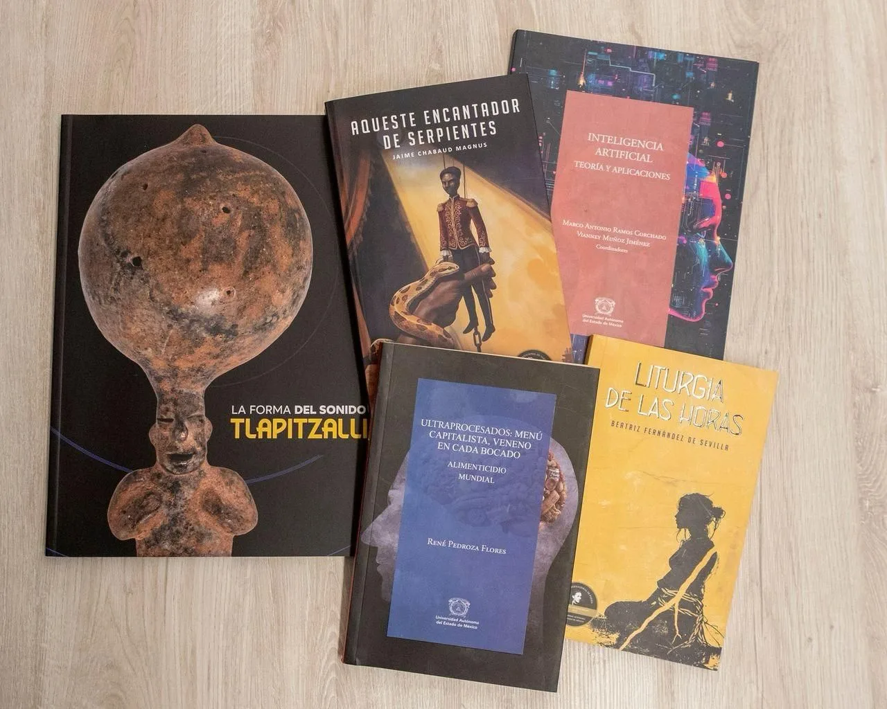 La UAEMéx promueve su producción editorial en la Feria del Libro de Madrid