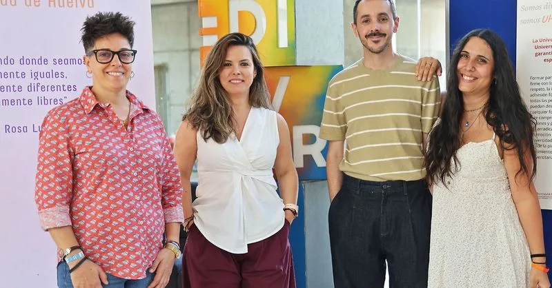 La Universidad de Huelva impulsa la visibilidad y derechos LGTBIQ+ con testimonios y exposición