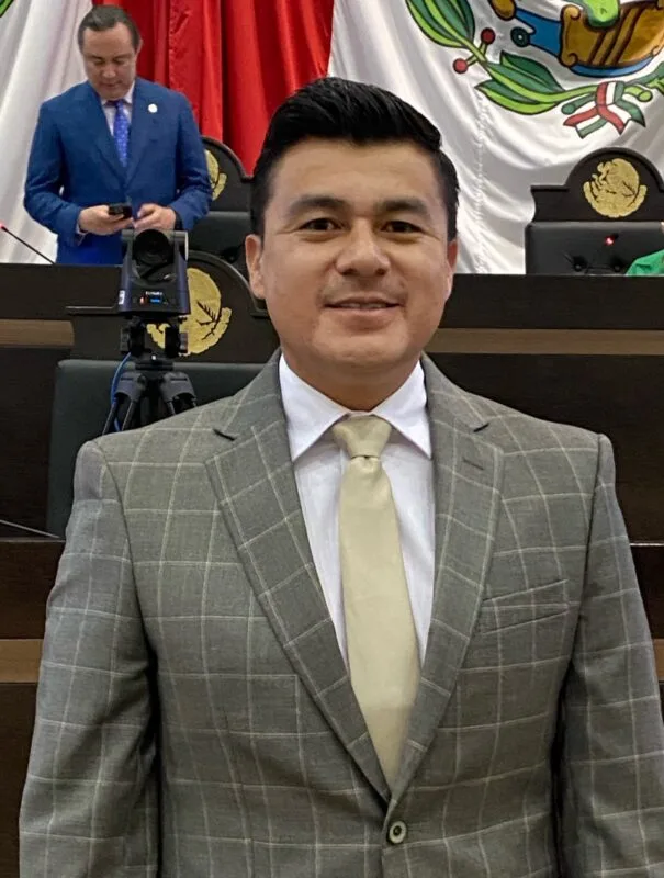 Luis Gerardo Charles Torres es designado titular del Órgano Interno de Control del IETAM