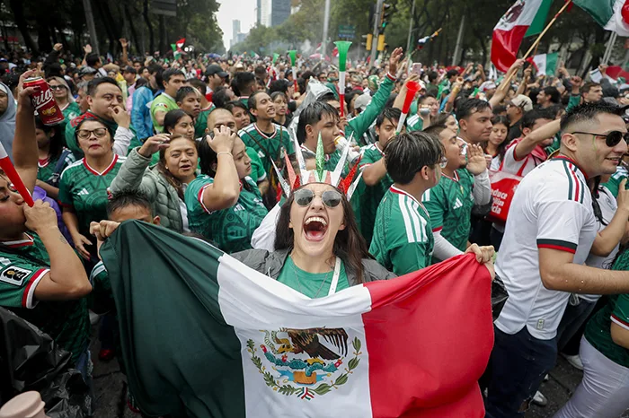México inaugura el Mundial 2026 con triunfo deportivo y protestas sociales