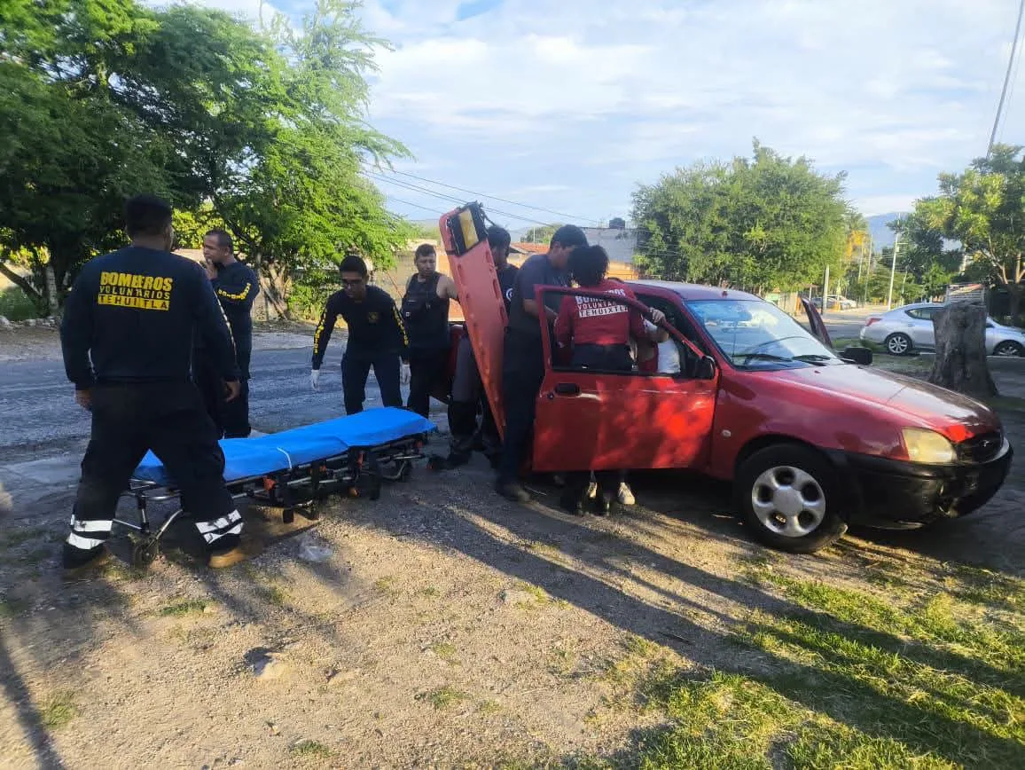 Niña grave tras fuerte caída en su hogar en Jojutla