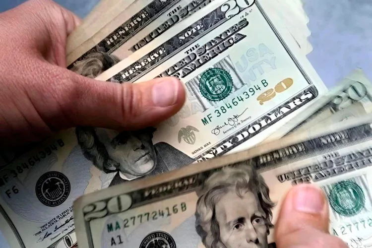Peso mexicano se fortalece y alcanza su nivel más alto en casi cuatro meses