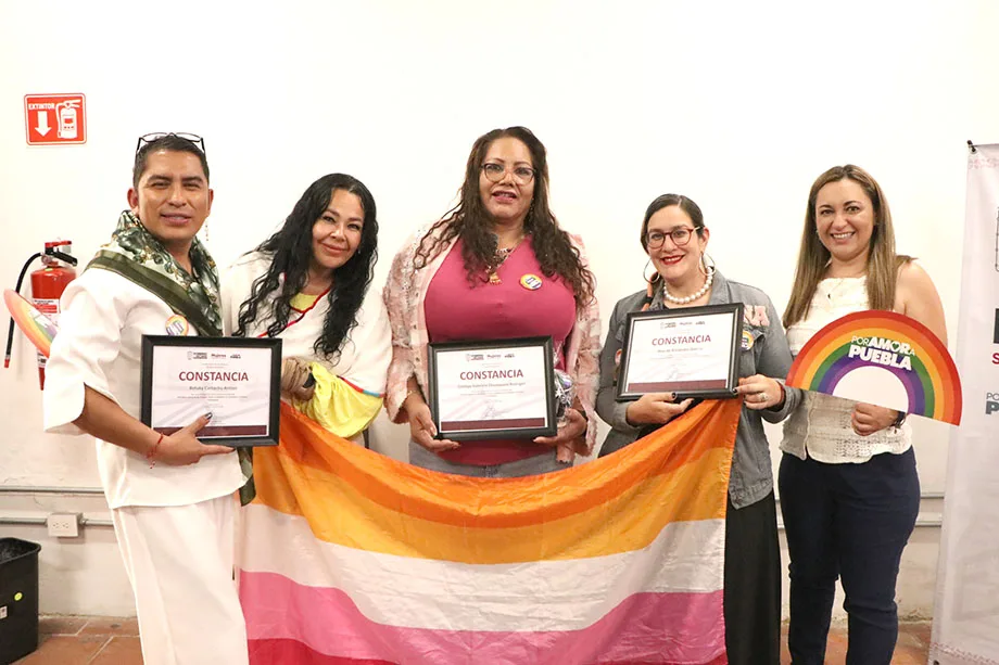Secretaría de las Mujeres impulsa formación sobre derechos de mujeres trans y lesbianas en Puebla