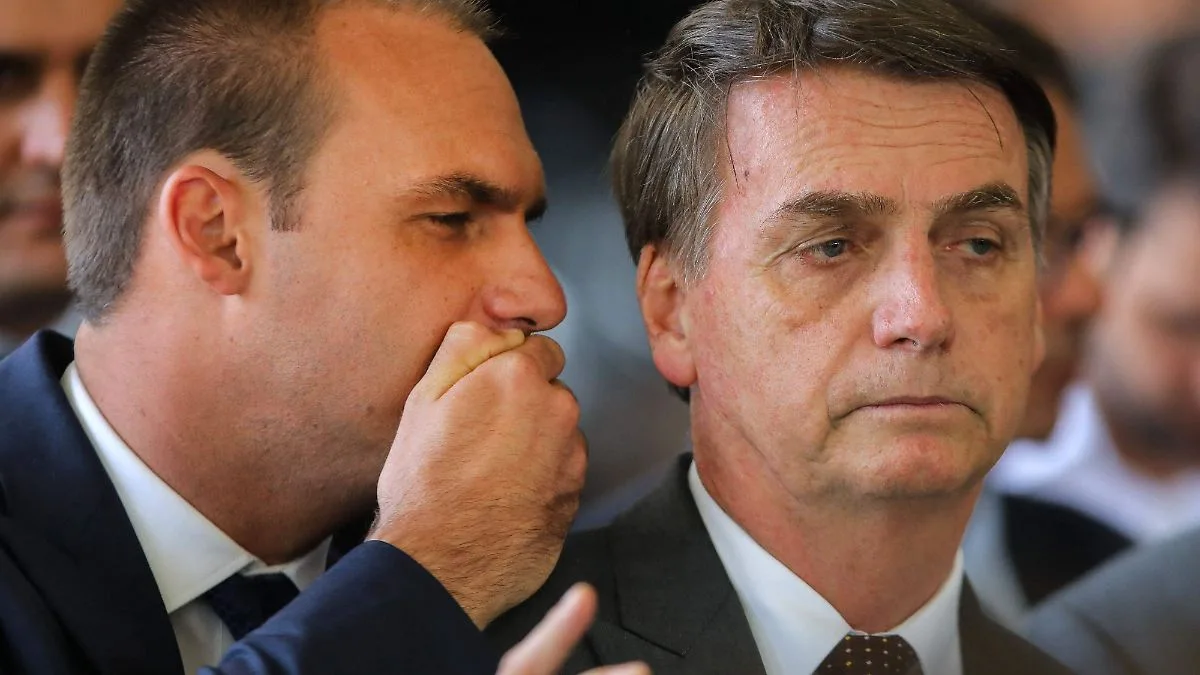 Tribunal Supremo de Brasil condena a Eduardo Bolsonaro por presión indebida sobre la justicia