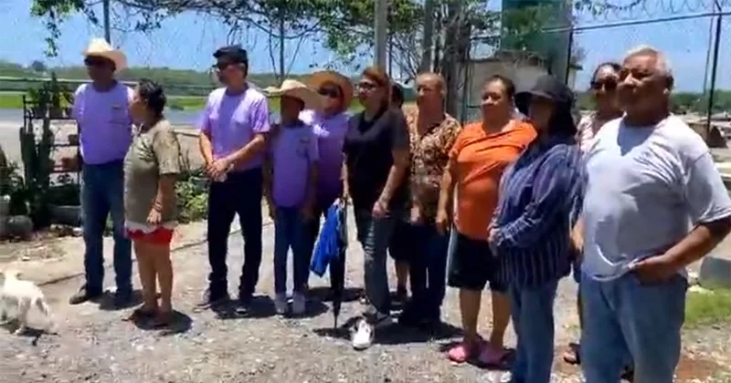 Vecinos protestan en Tampico por supuesta contaminación ambiental en colonia El Golfo