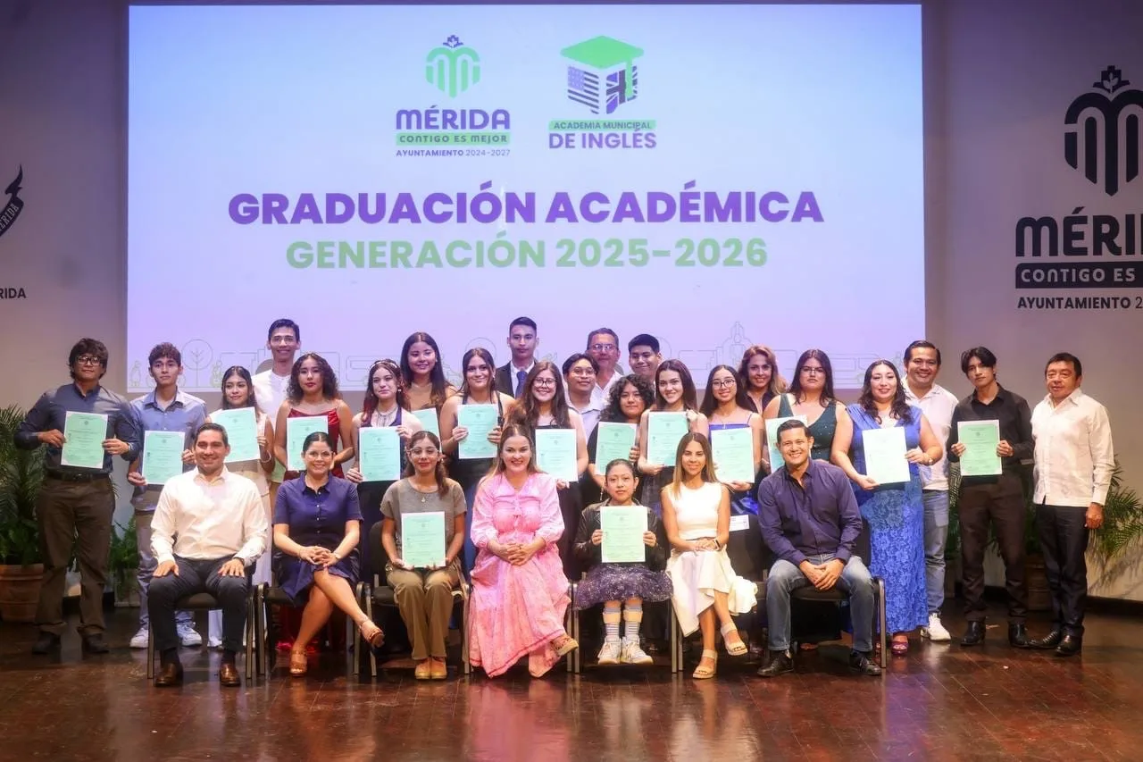 25 nuevos egresados completan el curso en la Academia Municipal de Inglés de Mérida