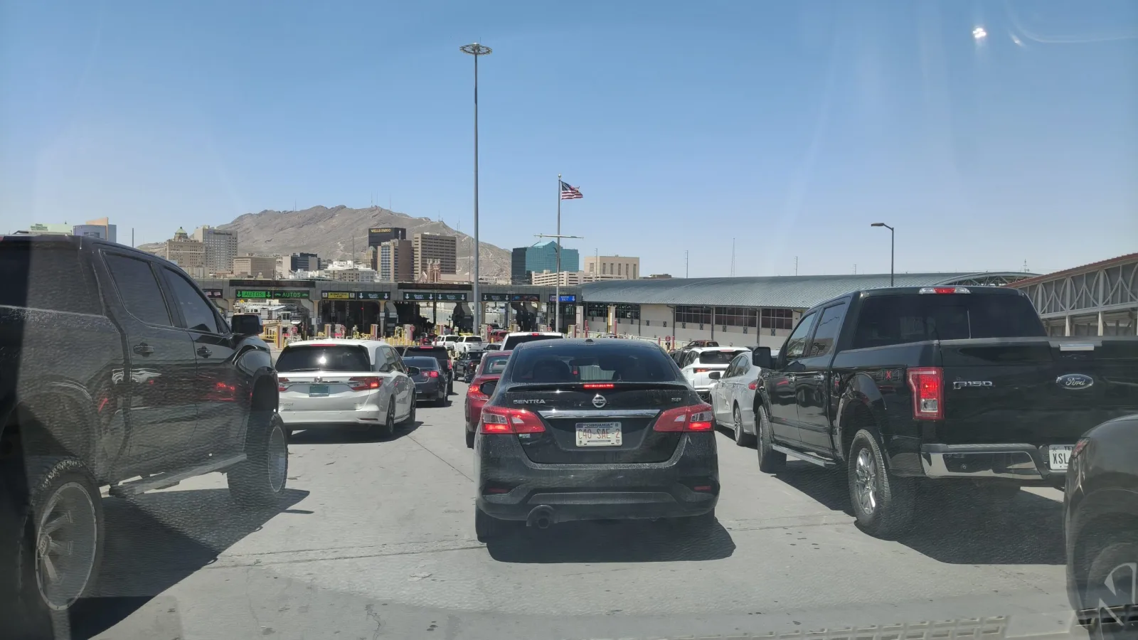Agentes fronterizos incautan más de 26 kg de metanfetamina en Paso del Norte