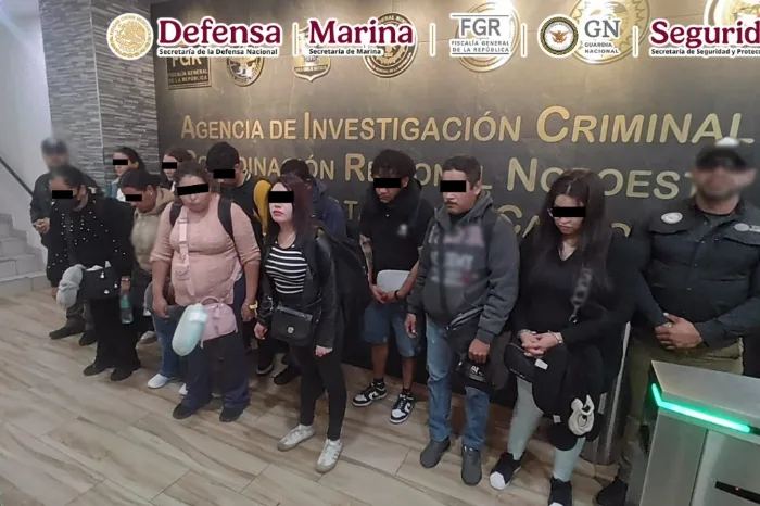 Capturan a 11 pasajeros con 165 kilos de cocaína en aeropuerto de Tijuana
