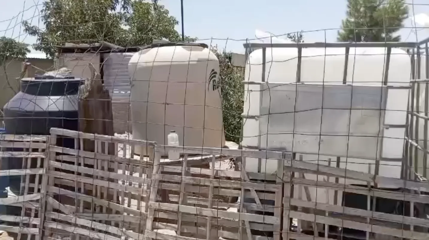 Denuncian vecinos de Granjas San Rafael falta de agua potable y ausencia de pipas