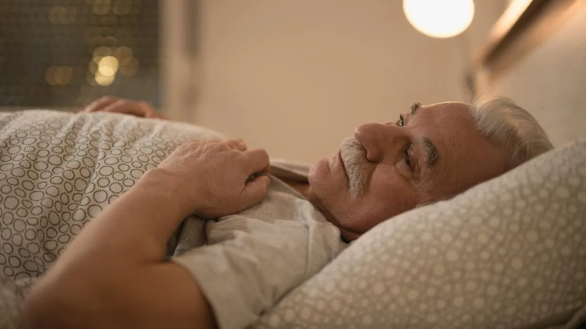 Despertarse varias veces por la noche: ¿Cuándo es normal y cuándo es señal de alerta?