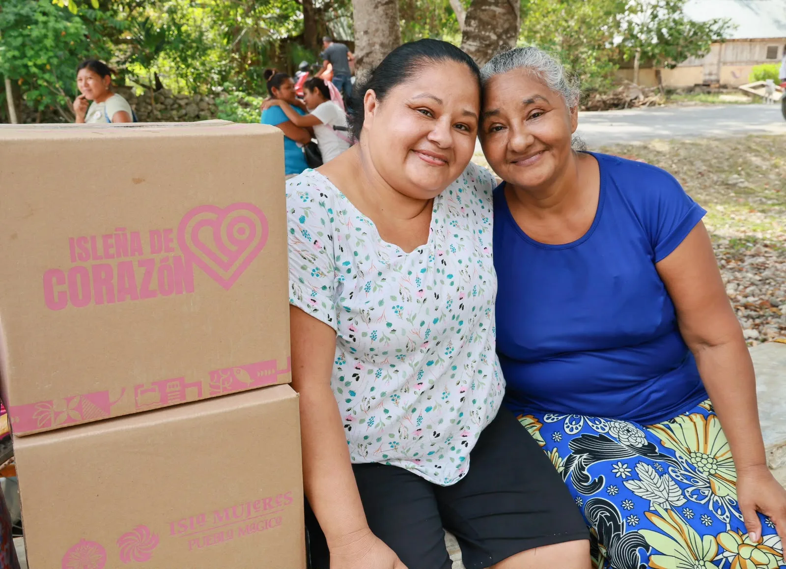 Entregan apoyos alimentarios a mujeres indígenas de Isla Mujeres para fortalecer sus hogares