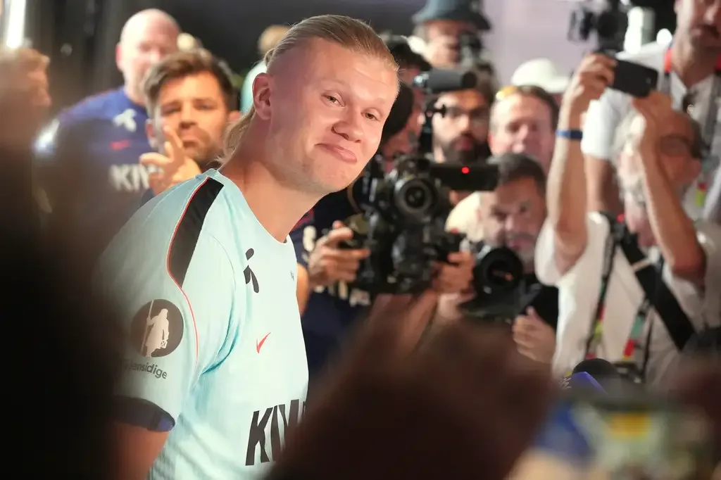 Erling Haaland, la estrella noruega que conquista el Mundial y las redes sociales