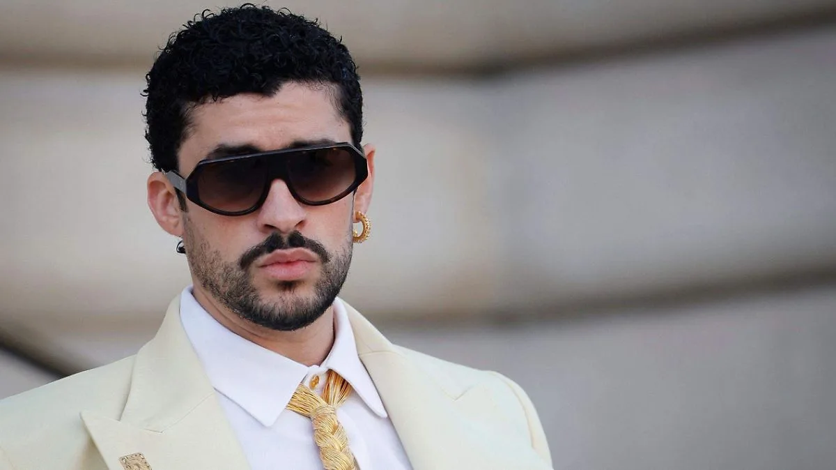 Exnovia de Bad Bunny demanda por derechos de autor y reclama una suma millonaria