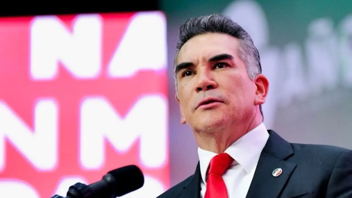 INE ordena a Alejandro Moreno eliminar publicaciones que llaman "narcopartido" a Morena
