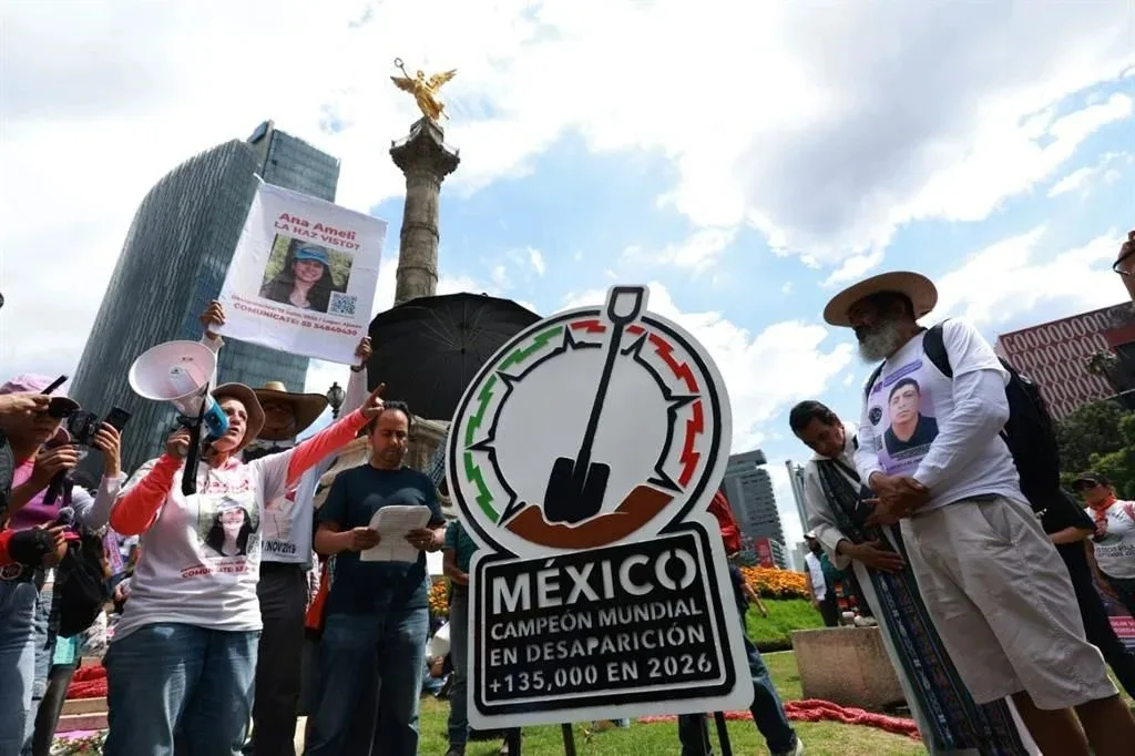 Investigan la desaparición del antimonumento por personas desaparecidas en el Ángel de la Independencia