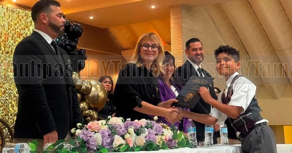 Magaly Deandar apadrina a la generación 2020-2026 de la Escuela Nissan No. 65 en Reynosa