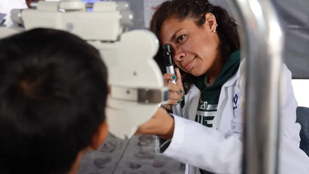 Más de cuatro mil beneficiarios en Jornadas de Salud del SEDIF en Querétaro