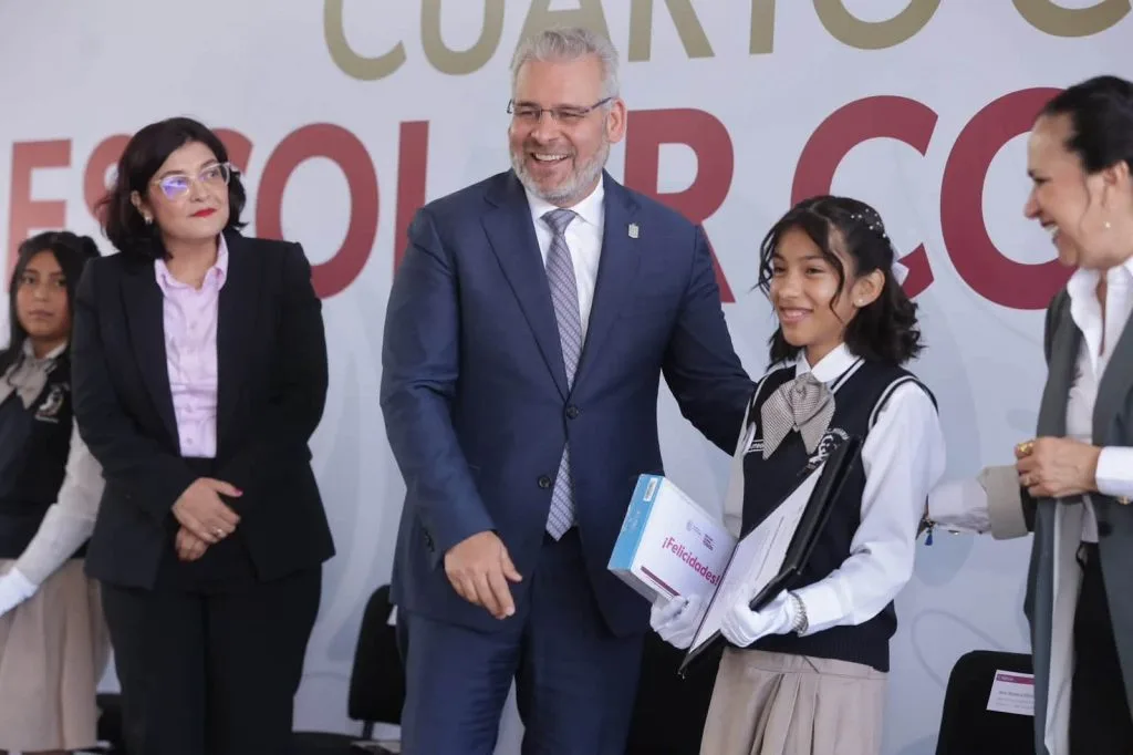 Michoacán mantiene cuatro años sin interrupciones en clases gracias a esfuerzo conjunto