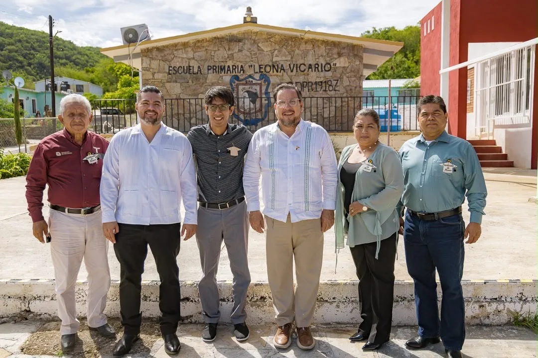 Modernizan centro de cómputo en escuela primaria multigrado de San Nicolás