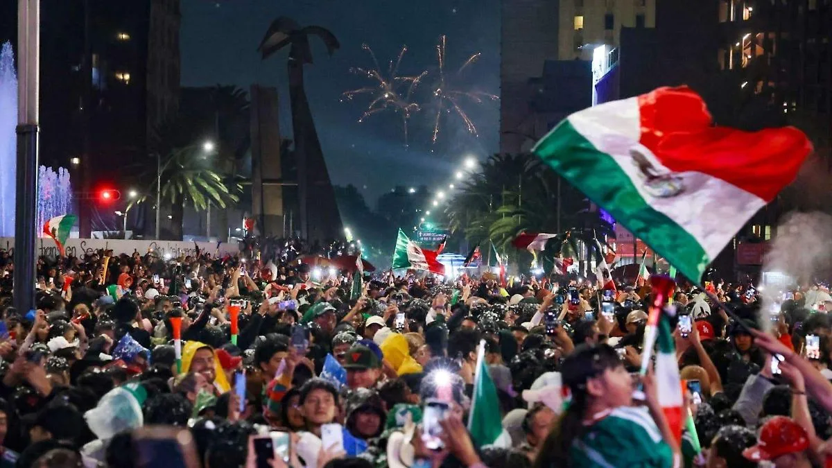 Música emblemática y festejos marcan la celebración del triunfo de la Selección Mexicana