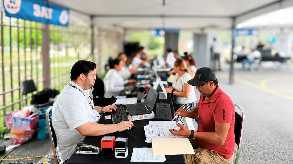 Oficina móvil del SAT ofrece trámites sin cita en municipios del Estado de México