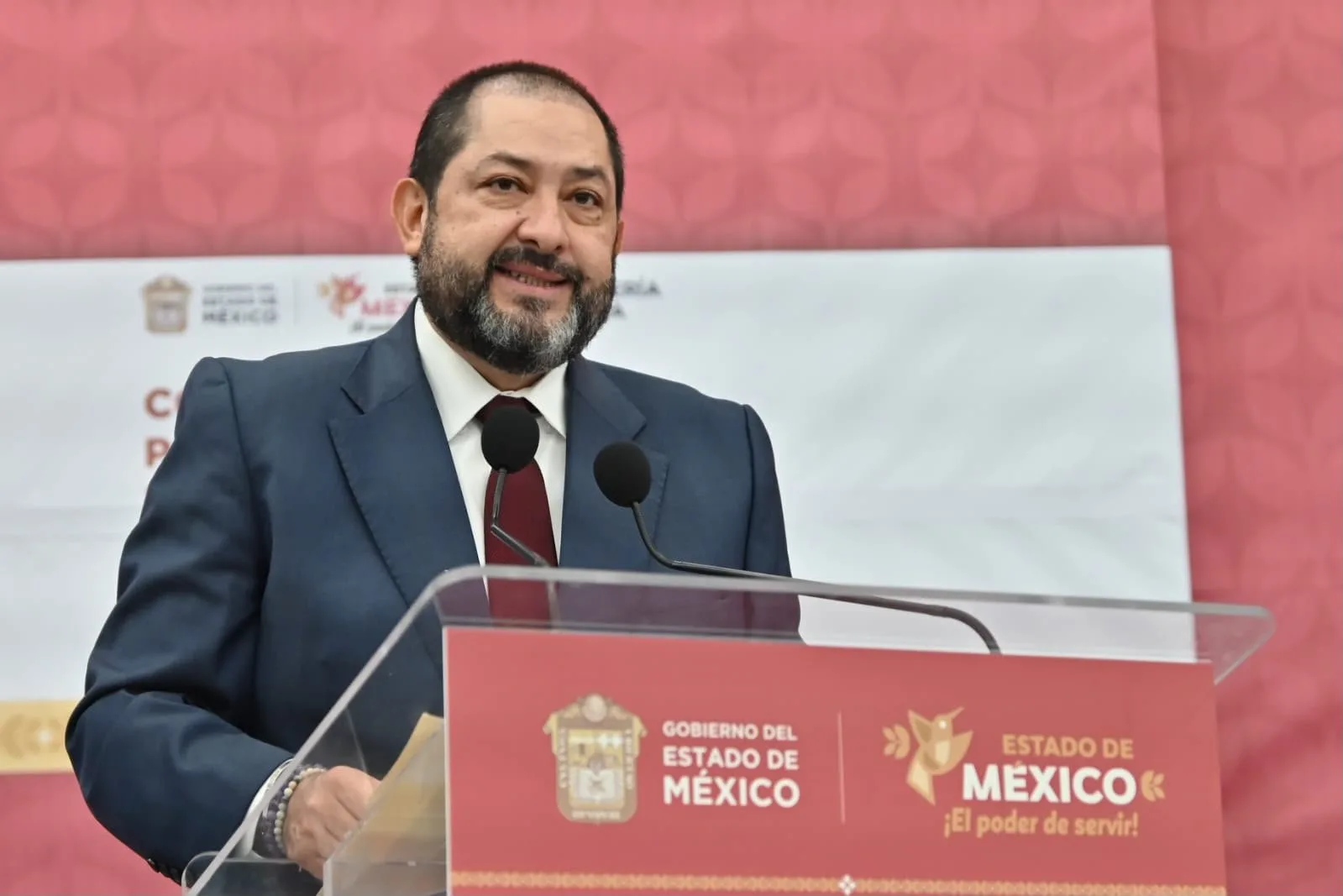 Profesionales del derecho refuerzan la confianza ciudadana en las instituciones públicas