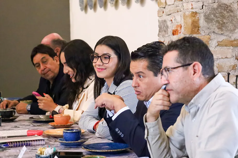 Puebla impulsa a sus atletas con apoyo económico y planes para Juegos Centroamericanos 2026