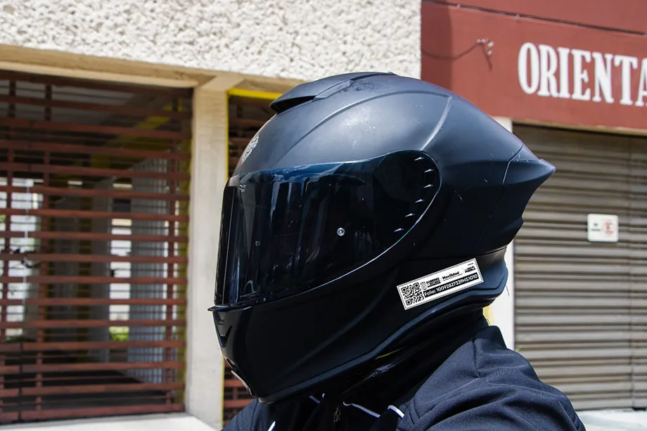 Puebla inicia entrega gratuita de chips para mejorar la seguridad de motociclistas