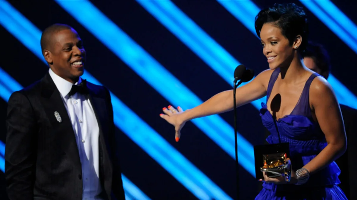Rihanna sorprende con su regreso al escenario junto a Jay-Z en Nueva York