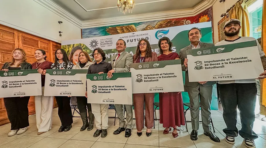 Universidad Tecnológica de Huejotzingo y Ayuntamiento de Texmelucan amplían apoyo con 100 becas estudiantiles